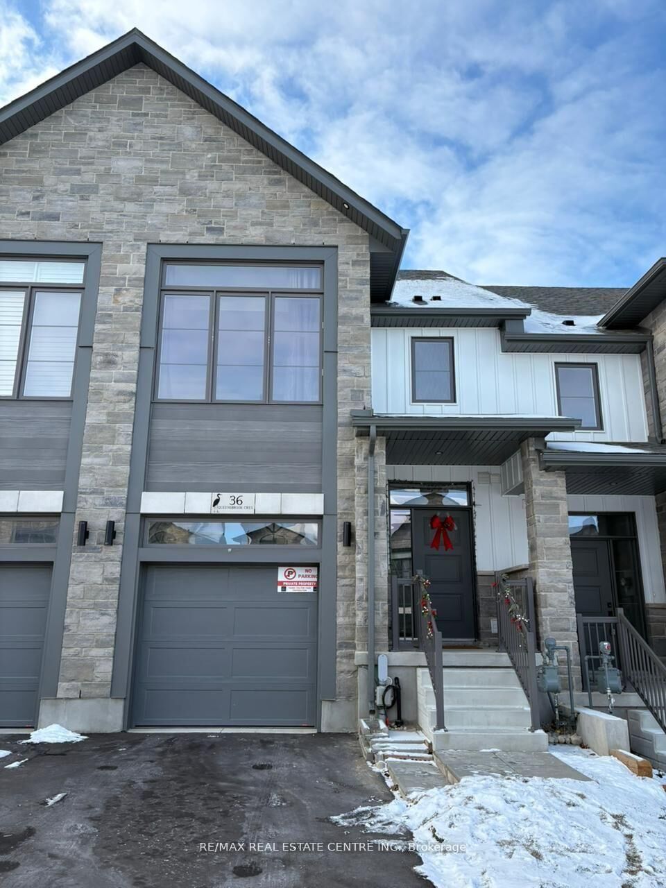 Property Photo:  36 Queensbrook Crescent  ON N1S 0E5 
