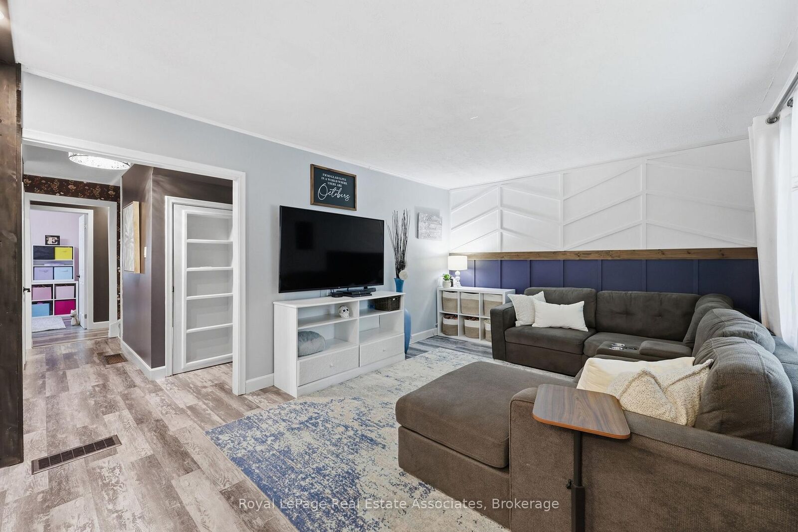 Property Photo: 21 Ridgewood Avenue ON N1H 6C3