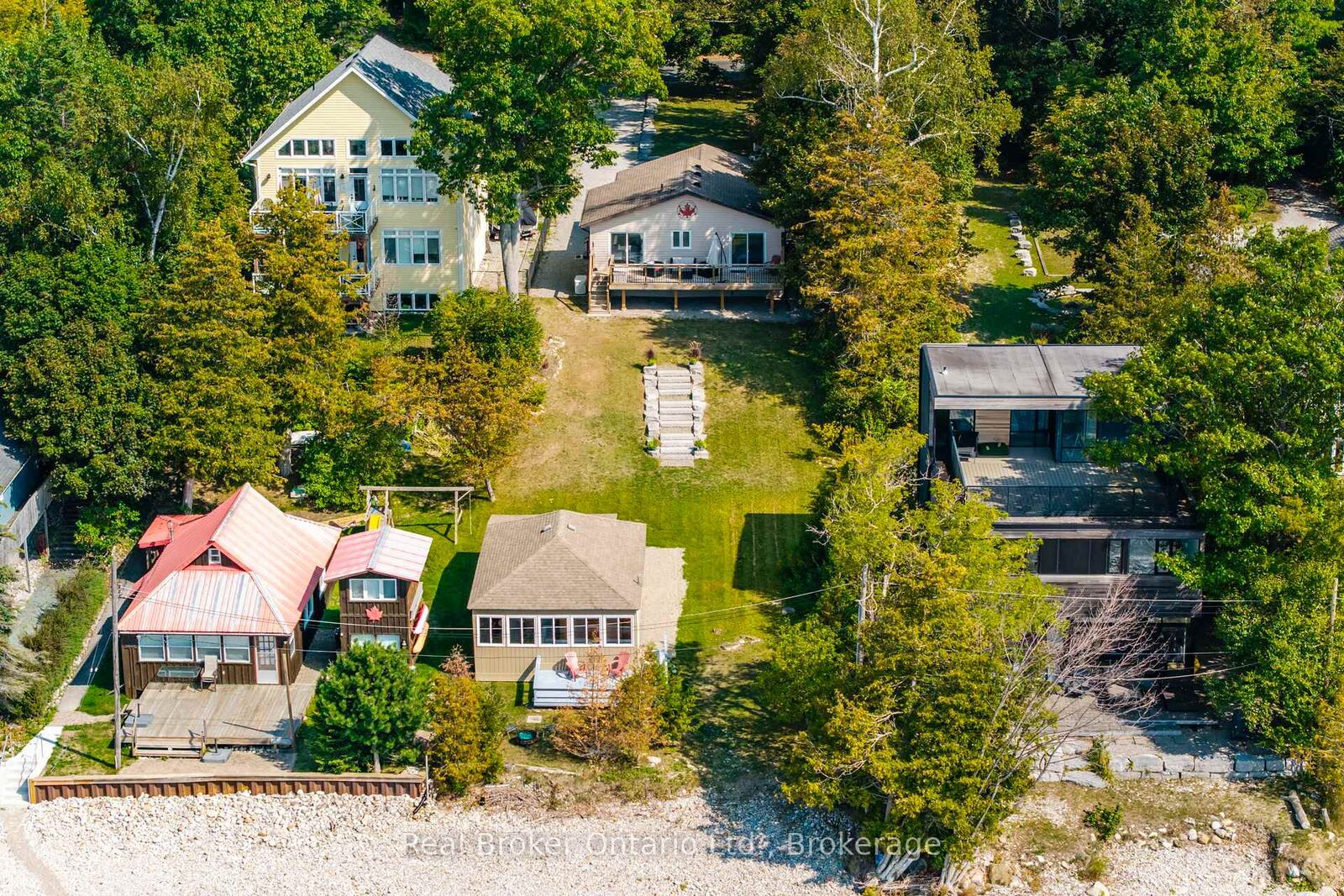 Property Photo: 1948 Tiny Beaches Road S ON L0L 1P1