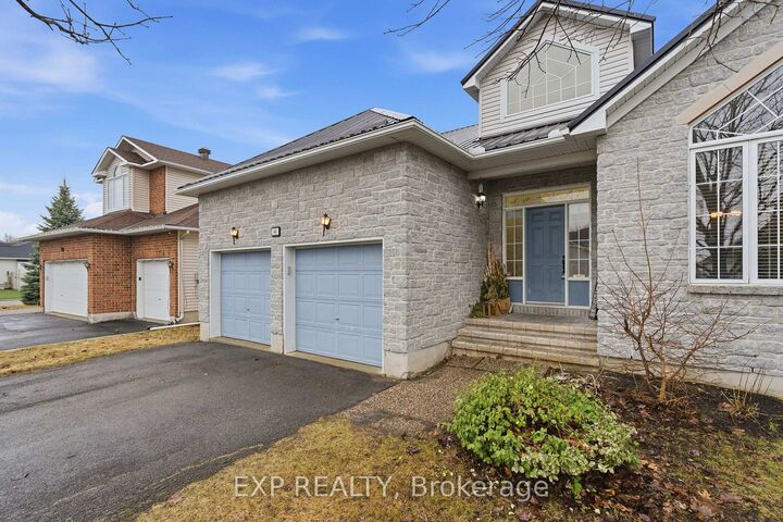Property Photo: 80 La Prairie Street ON K0A 1W0