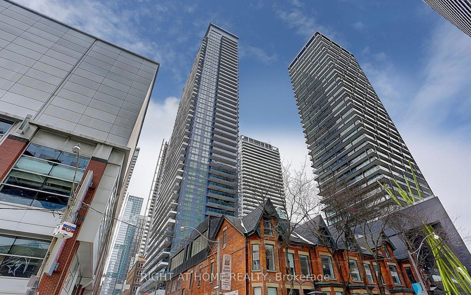 Property Photo: 38 Widmer Street 2308 ON M5V 0P7