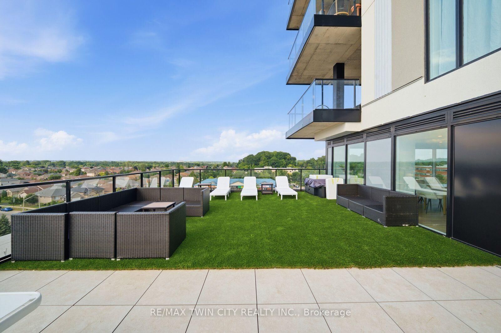Property Photo: 575 Conklin Road Unit #323 ON N3T 0Y2