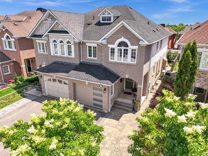 Property Photo: 25 Jonesridge Drive ON L1T 4Z6