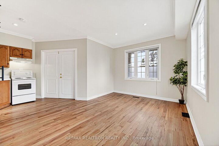 Property Photo: 454 Donlands Avenue ON M4J 3S5