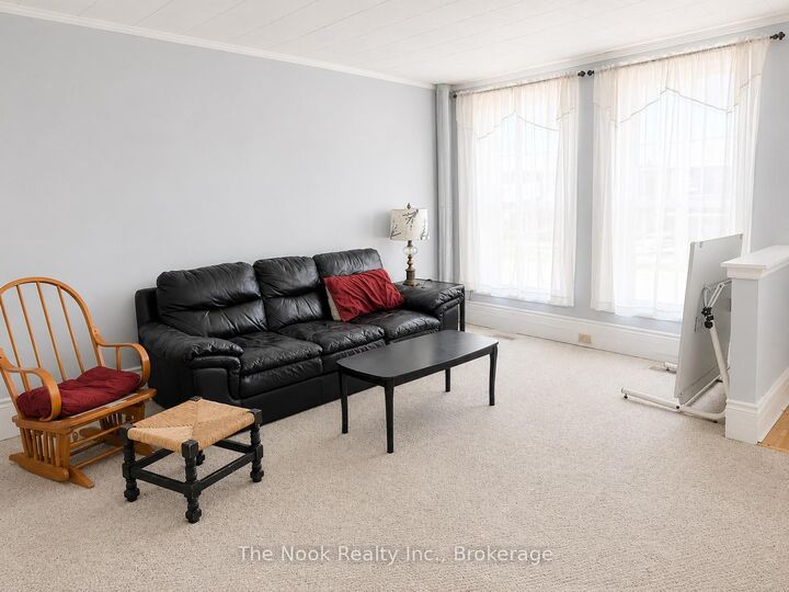 Property Photo: 10 Cavan Street ON L1A 3B4