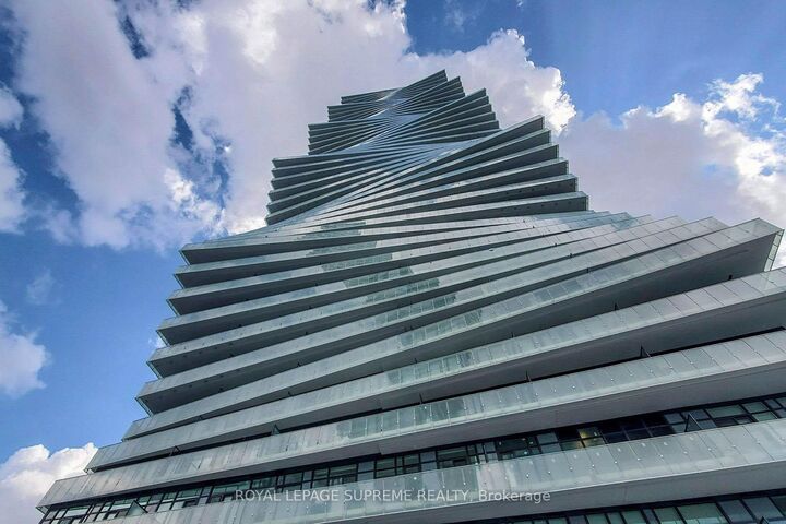 Property Photo: 3883 Quartz Road 905 ON L5B 0M4