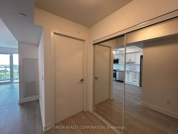 Photo de la propriété: 1010 Sandy Beach Road 1207 ON L1W 0C7