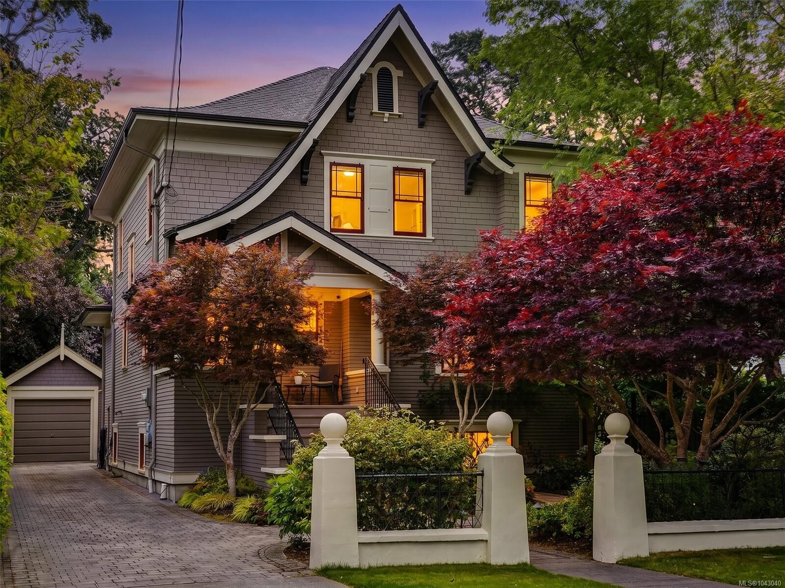 Property Photo: 1043 St. Patrick St BC V8S 4Y2