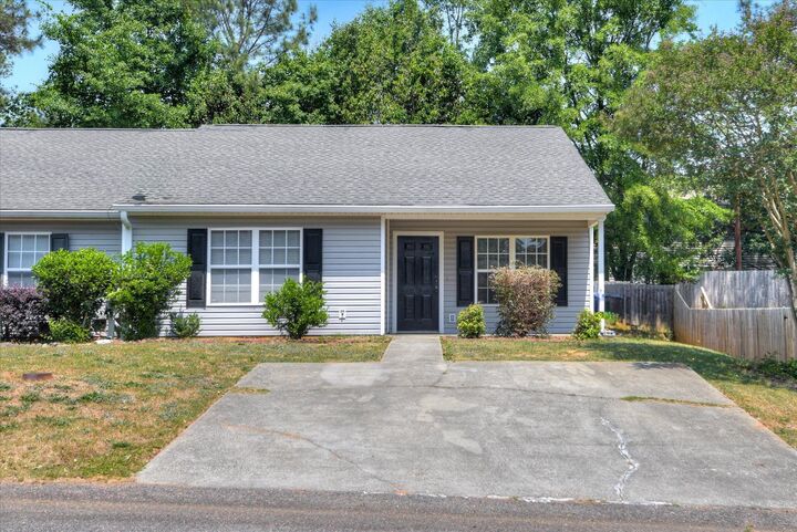 Property Photo:  118 Charleston Row Boulevard  SC 29803 