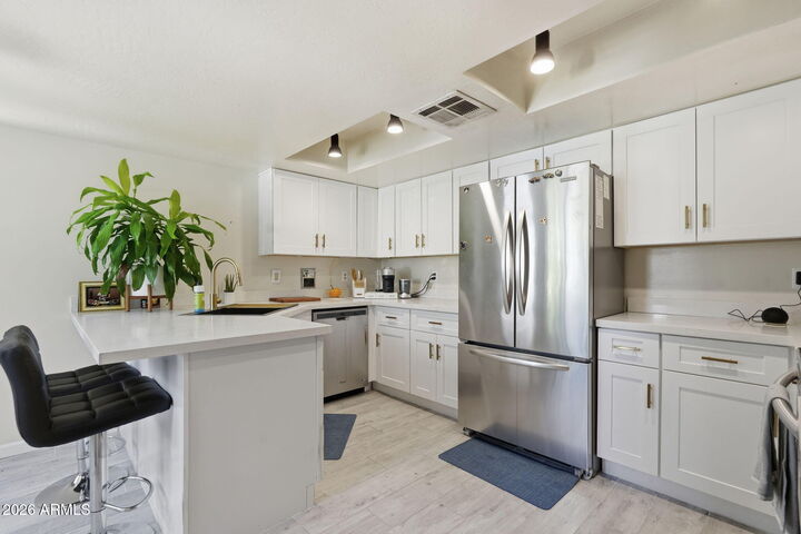 Property Photo: 4205 E Ludlow Drive AZ 85032