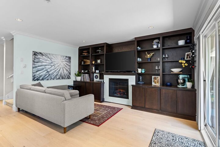 Property Photo:  1121 St. Andrews Avenue  BC V7L 0A6 