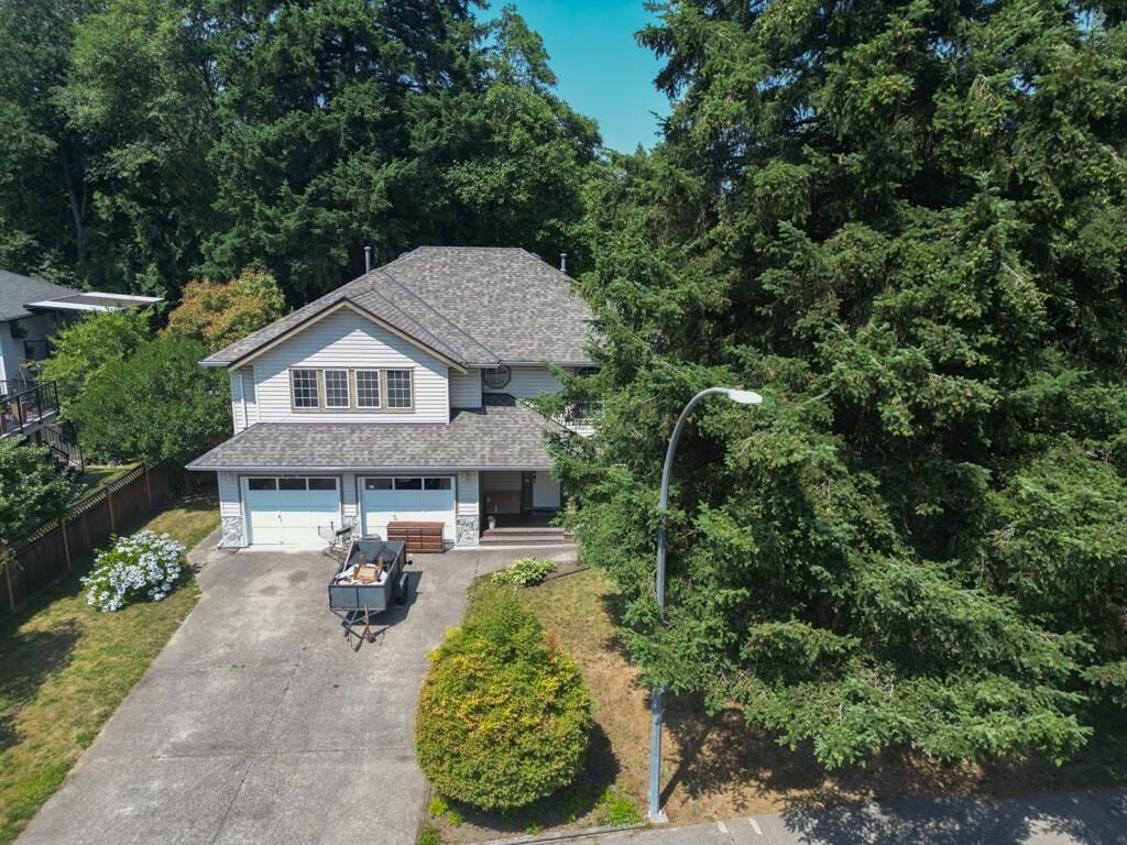 Property Photo: 20919 93rd Avenue BC V1M 2G6
