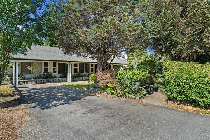 Property Photo: 1454 Sowden Street BC V7P 1M1