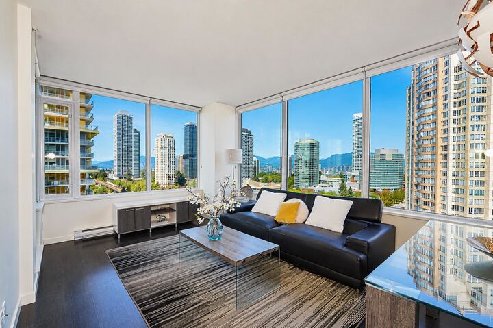 Property Photo: 6333 Silver Avenue 1209 BC V5H 0C3