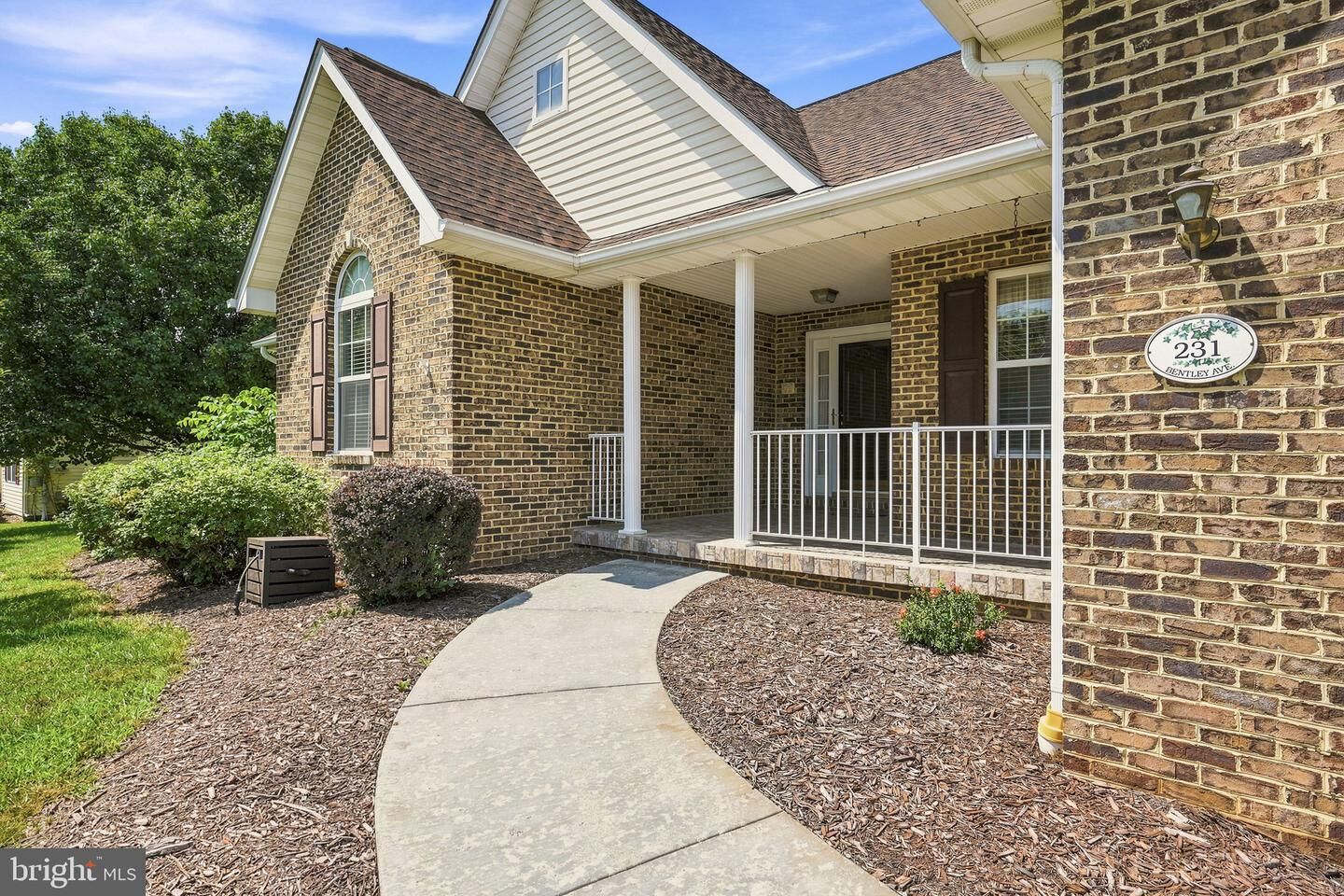 Property Photo: 231 Bentley Avenue VA 22602