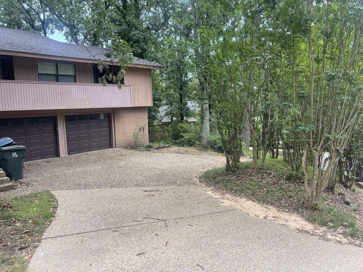 Property Photo: 3 Catina Ct AR 72211