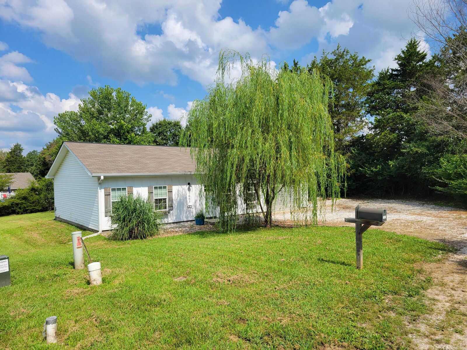Property Photo: 7003 Kenny Dr MO 65251