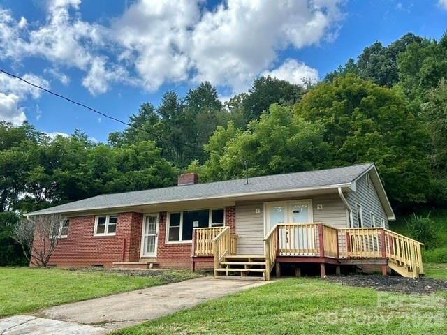 Property Photo:  169 Double Island Road  NC 28714 