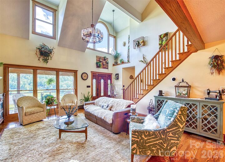 Property Photo: 910 California Creek Road NC 28754