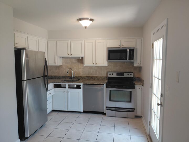 Property Photo:  728 Harbor Lane  SC 29464 