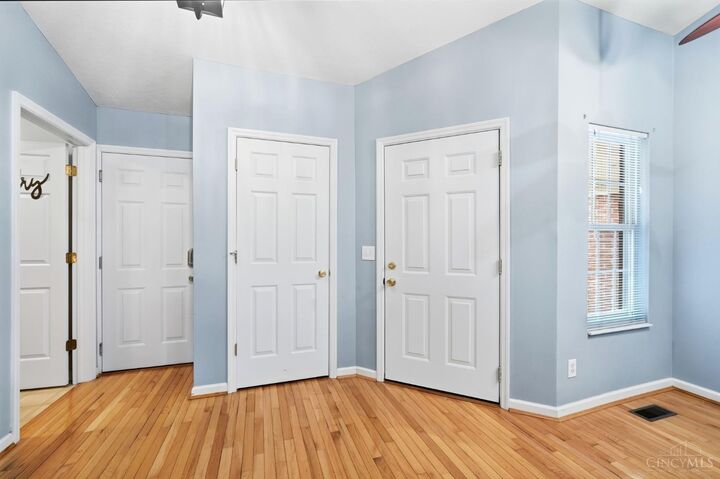 Property Photo: 3937 Olde Savannah Drive OH 45247