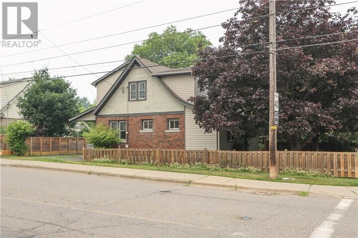 Property Photo: 305 Whittaker Street ON P3C 3X7