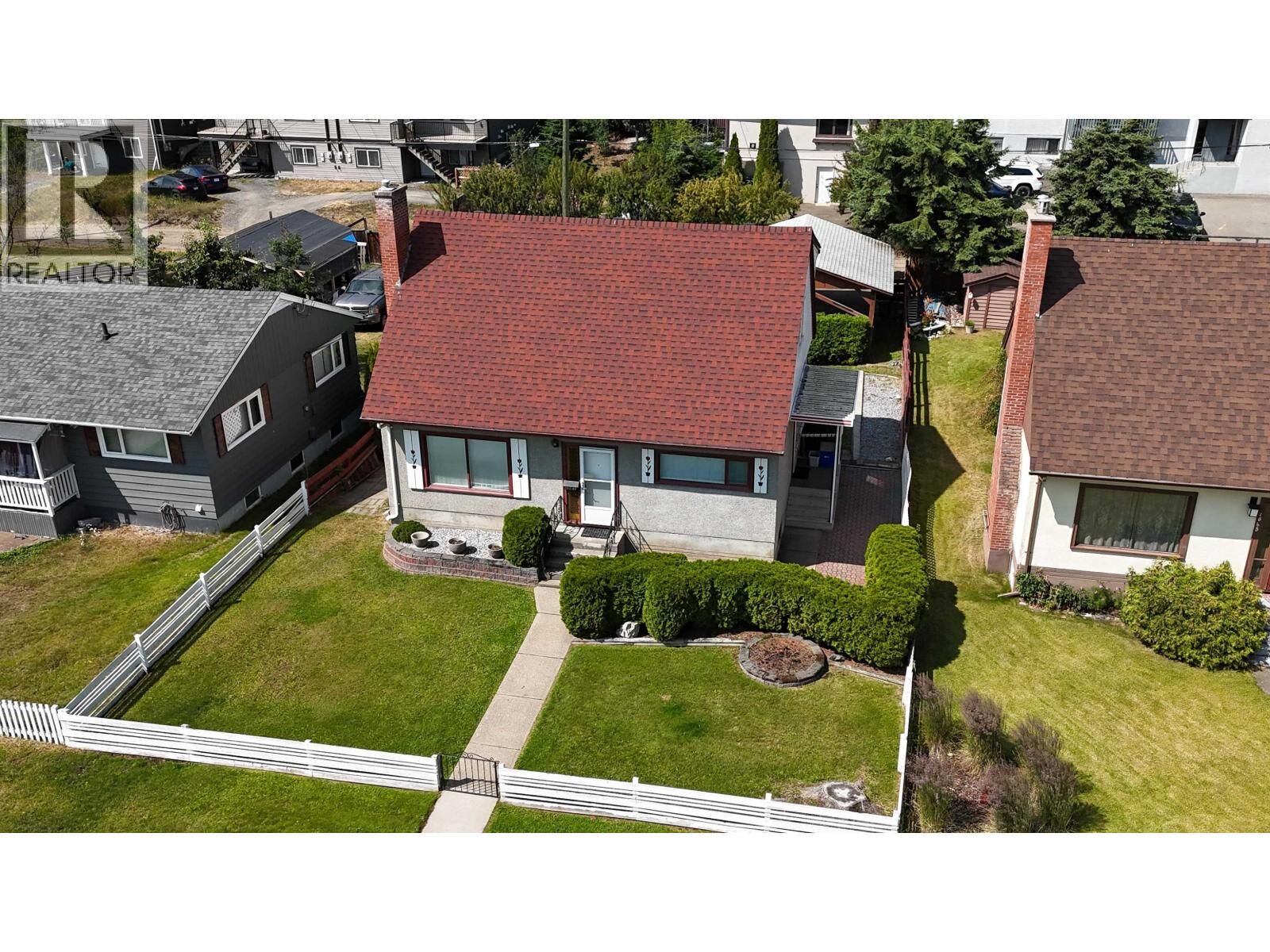 Property Photo: 1061 Irwin Street BC V2M 2Y1
