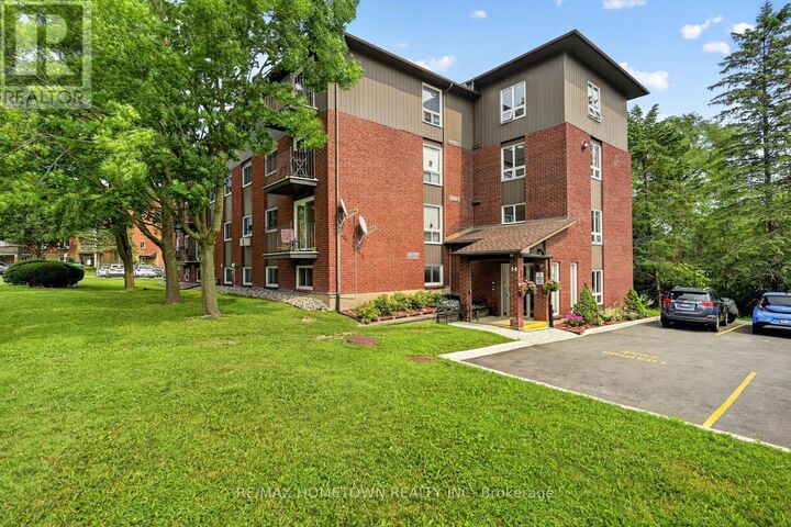 14 Charlotte Place 16 — photo 1