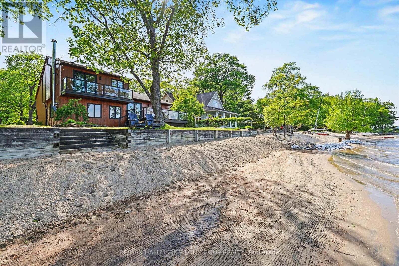 Property Photo: 584 Bayview Drive ON K0A 3M0