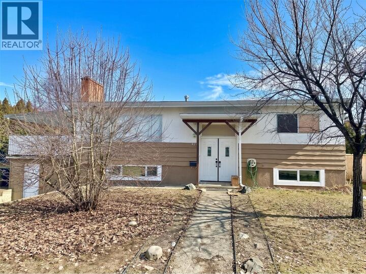 Property Photo:  475 Hollywood Road South  BC V1X 3T2 