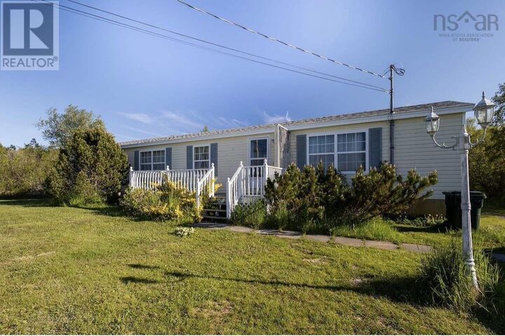 84 Daley Road — photo 1