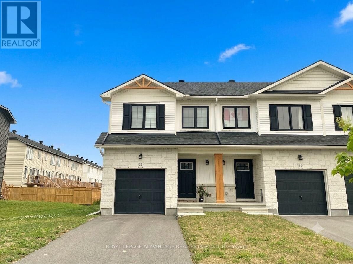 Property Photo: 35 Whitcomb Crescent ON K7A 0C1
