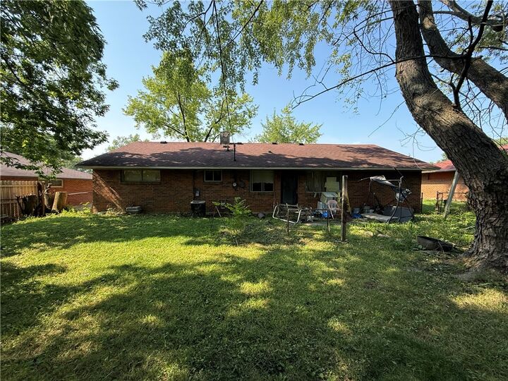 Property Photo: 5524 Shady Oak Street OH 45424