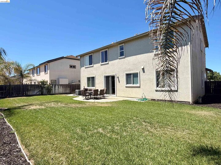 Property Photo:  1525 Coleridge Way  CA 94505 