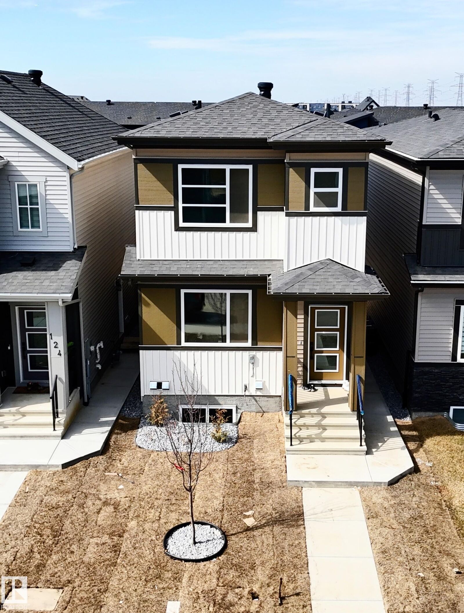 Property Photo:  120 28 Street SW  AB T6X 1A7 