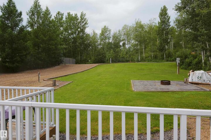 Property Photo: 39 59316 Rge Rd 54 AB T7N 1N3
