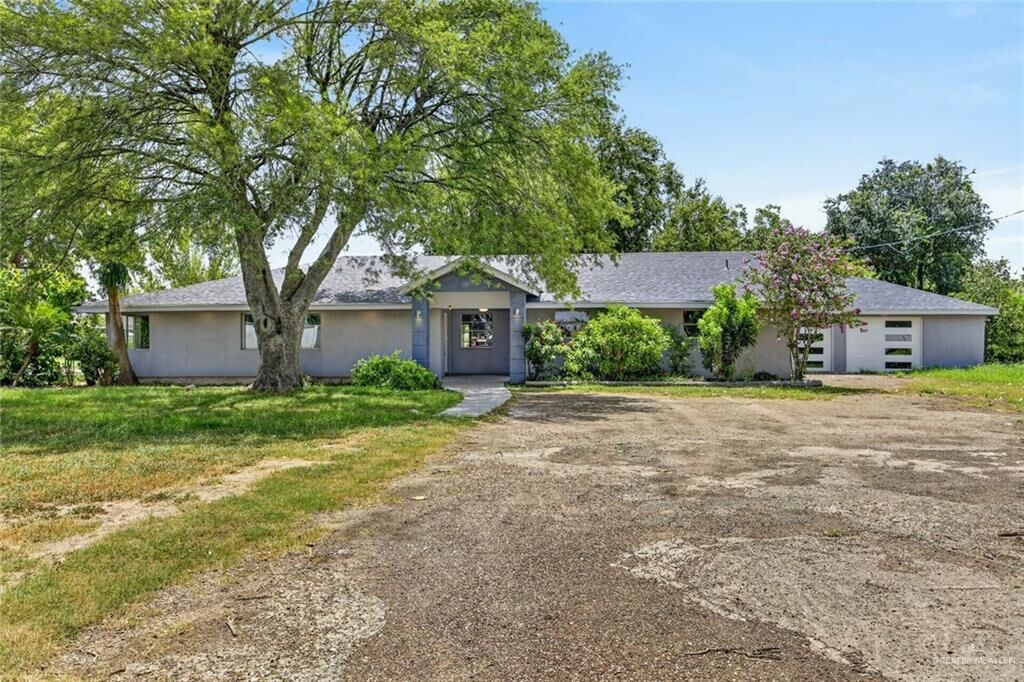 Property Photo: 5627 S Alamo Road TX 78542