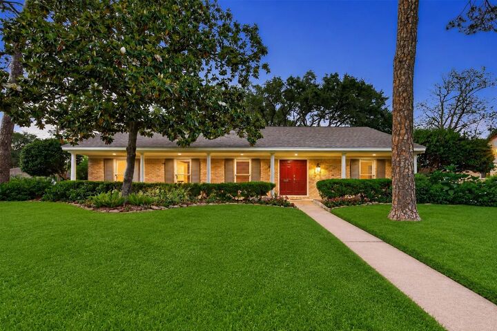 Property Photo: 5638 Sanford Road TX 77096