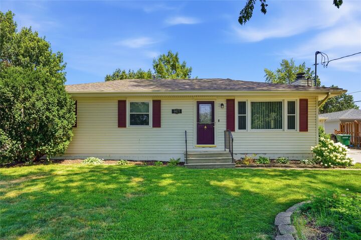 Property Photo: 6671 NW 4th Court IA 50313
