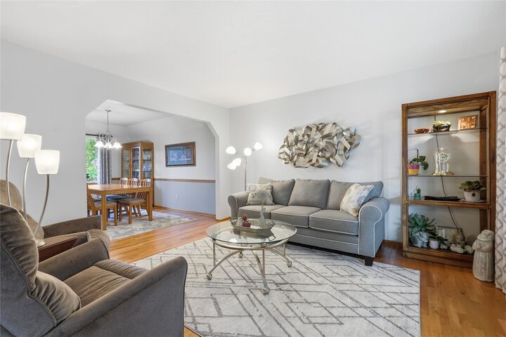 Property Photo:  8221 Oakwood Drive  IA 50322 