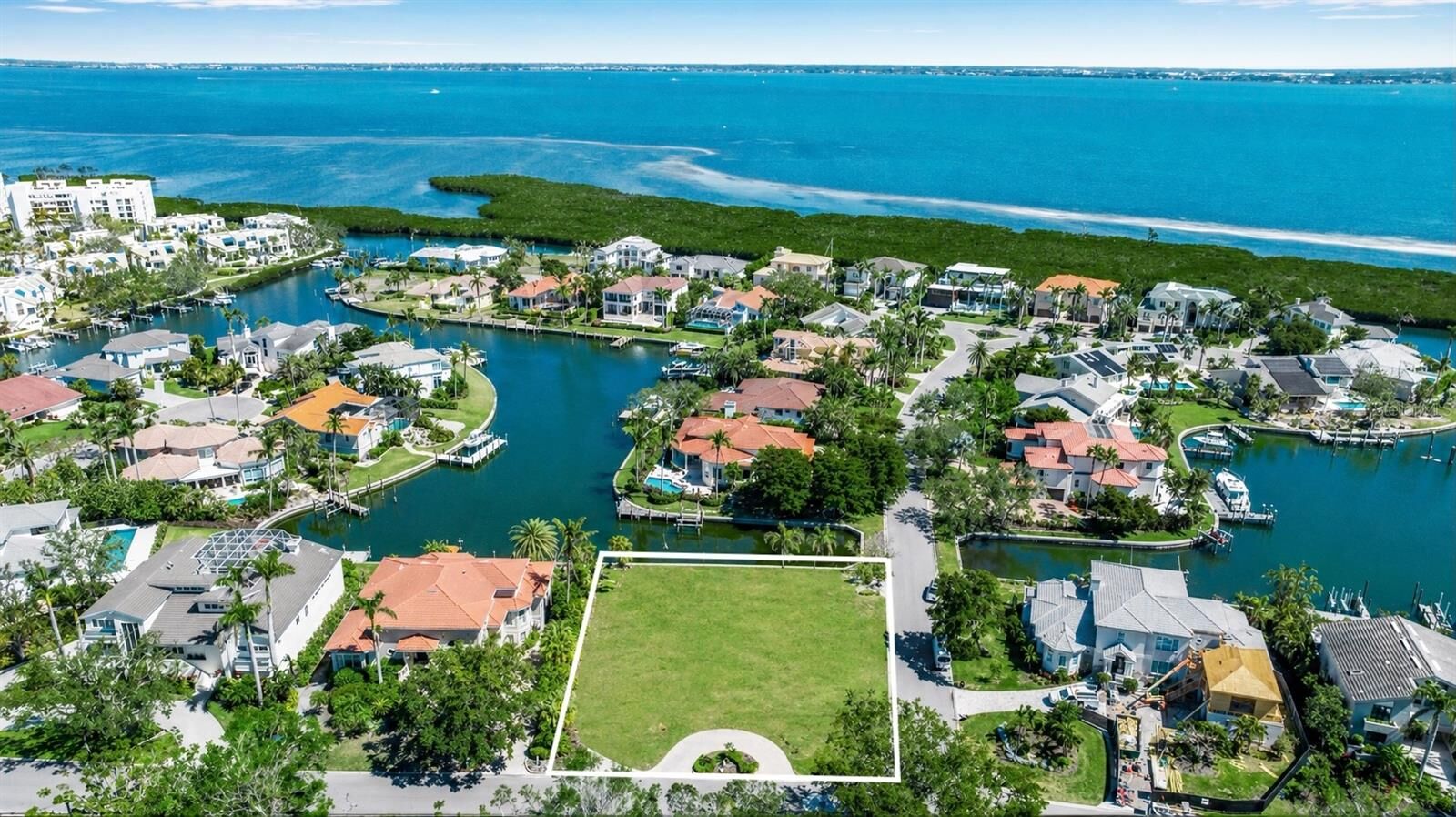 Property Photo:  1600 Harbor Sound Drive  FL 34228 