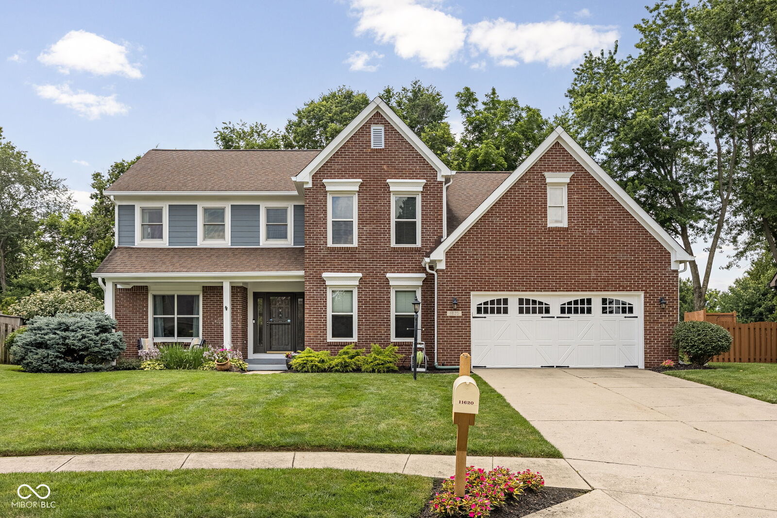 Property Photo:  11620 Victoria Court  IN 46033 