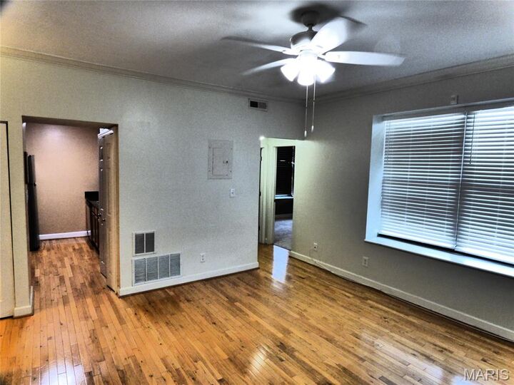 Property Photo:  5653 Waterman Boulevard 3S  MO 63112 