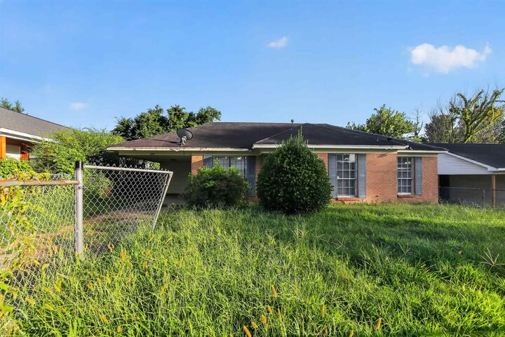 Property Photo:  559 Monteagle Dr  TN 38109 
