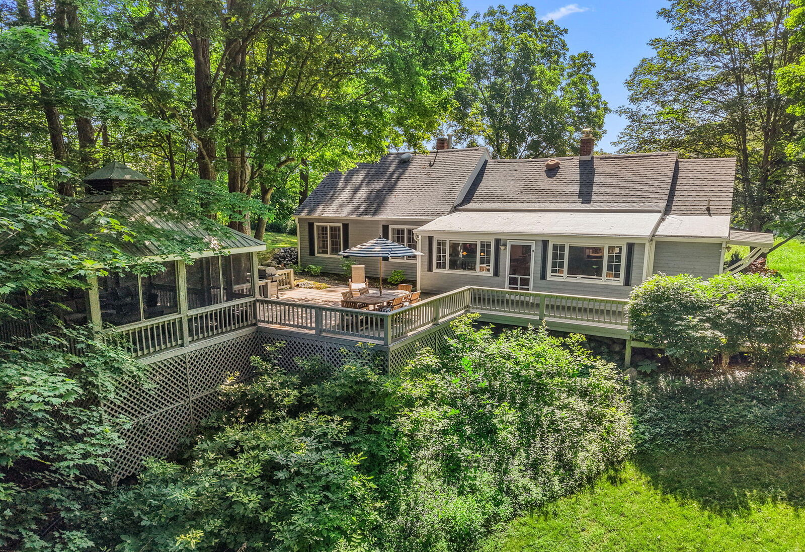 Property Photo:  5515 Kaiser Road  MI 49125 