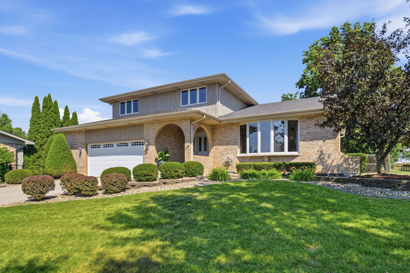 Property Photo:  14519 S Pine Grove Drive  IL 60491 
