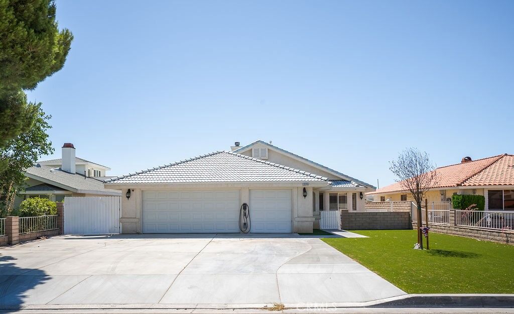 Property Photo: 26249 Fleet Lane CA 92342