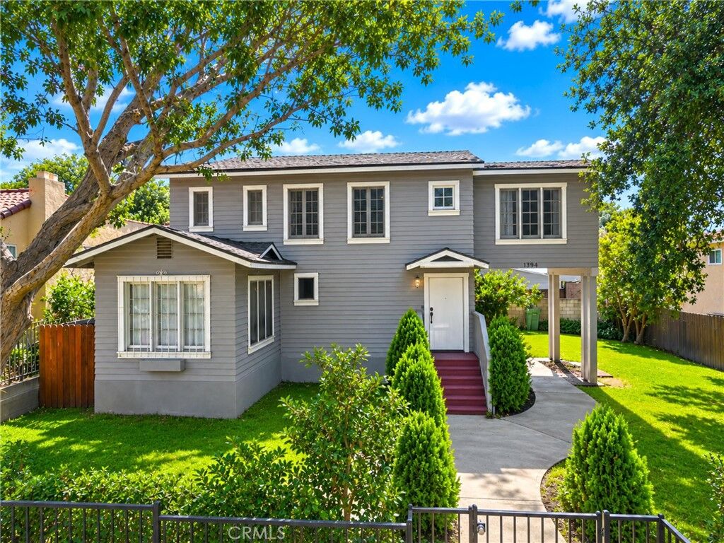Property Photo: 1394 N Raymond CA 91103