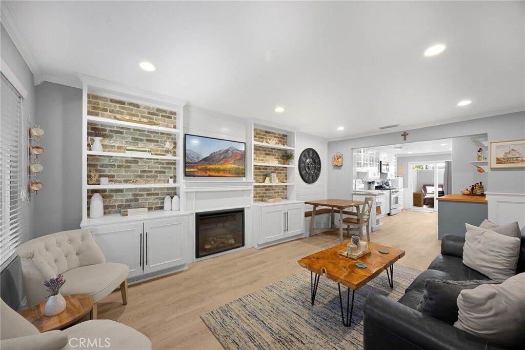 Property Photo: 4923 Eureka CA 92886