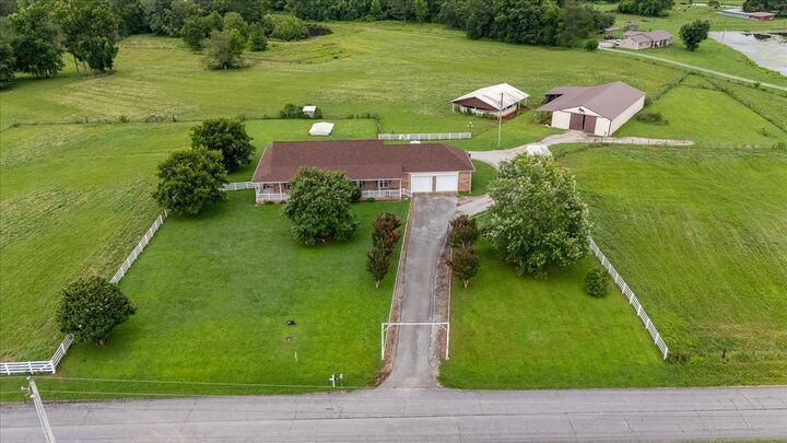 Property Photo:  158 Big Springs Rd  TN 38464 